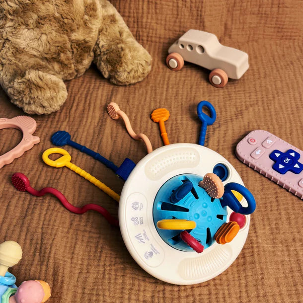 HOMERRY™ UFO Silicone Pulling Toy